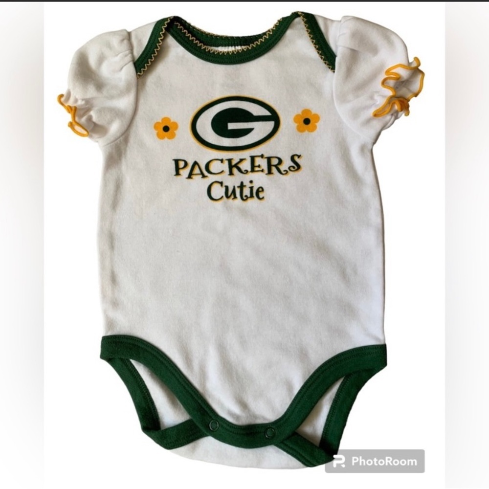 Packers Cutie Bodysuit Size 0-3 Months-Green,Yellow,White-Football-Snaps Flowers